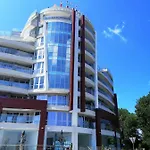 Aparthotel Allure