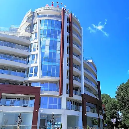 Апарт-отель Allure 4*
