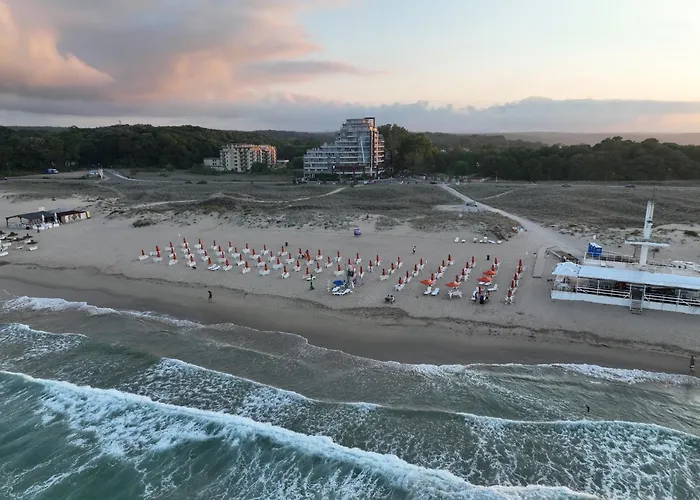 Allure Aparthotel 4*